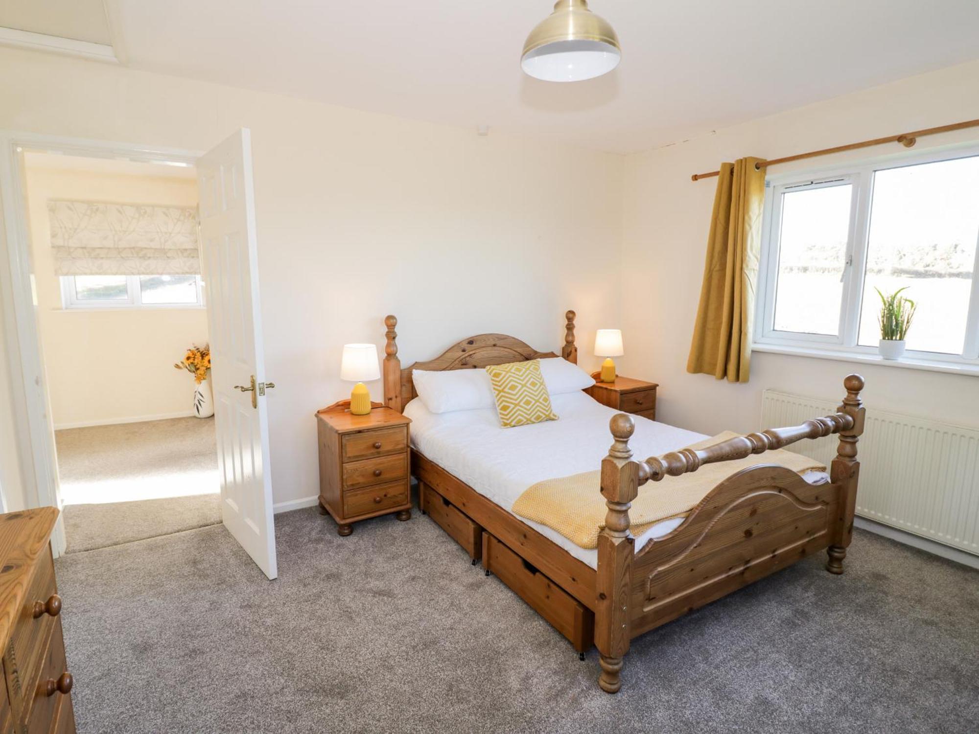 Tixall Manor Farm Stafford Exterior foto