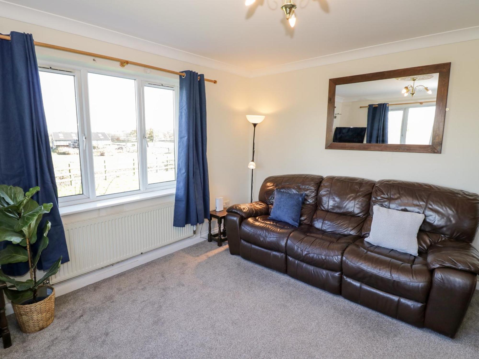 Tixall Manor Farm Stafford Exterior foto